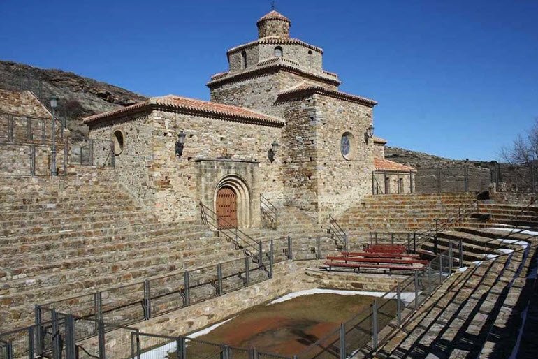 Castillo de San Pedro Manrique, Spain